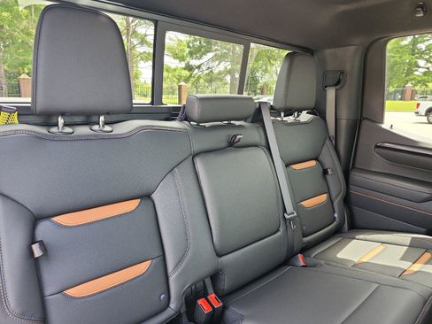 Certified 2026 GMC Sierra 1500 AT4 w/ AT4 Premium Package AWD/4WD image 11