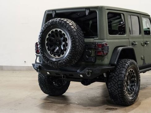 Used 2018 Jeep Wrangler Unlimited Rubicon AWD/4WD image 38