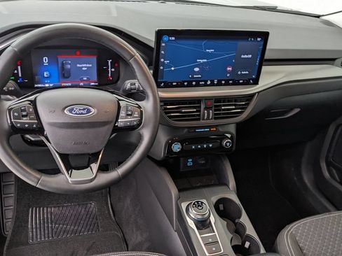Certified 2023 Ford Escape Active w/ Tech Pack #1 AWD/4WD image 3