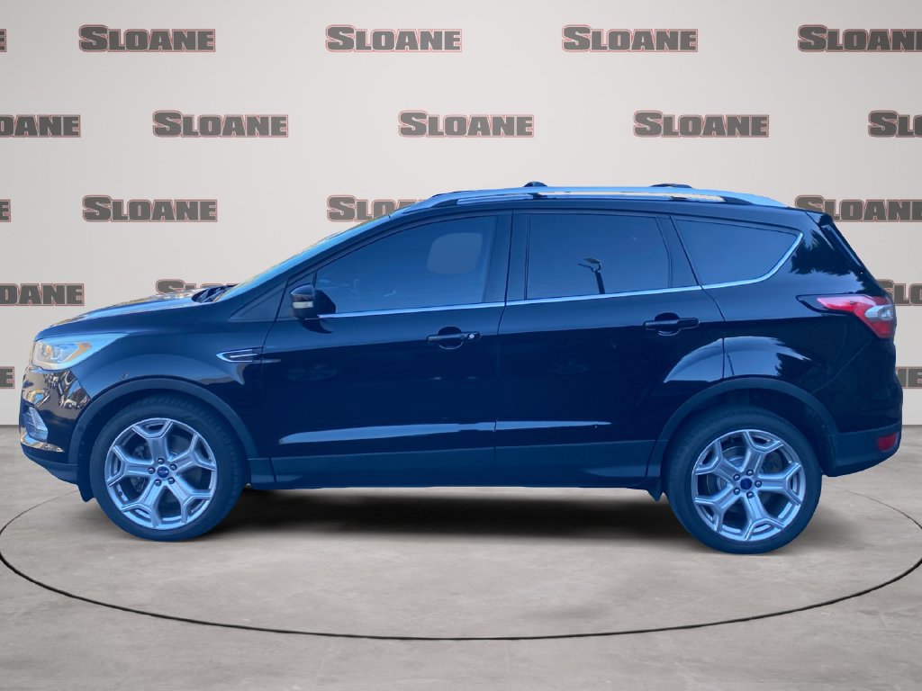 Used 2017 Ford Escape Titanium w/ Equipment Group 301A AWD/4WD image 2