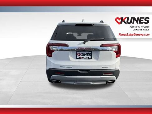 Used 2023 GMC Acadia SLT image 7