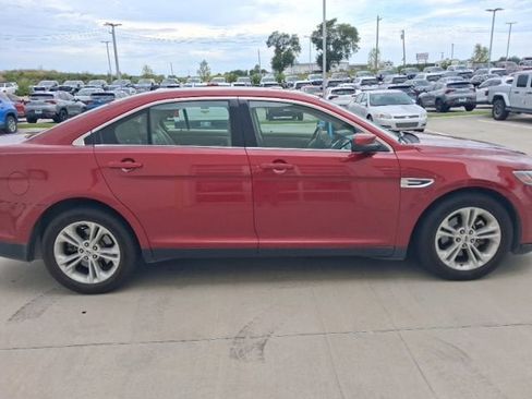 Used 2015 Ford Taurus SEL w/ Equipment Group 201A FWD image 2