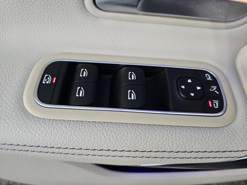 Used 2021 Mercedes-Benz A 220 4MATIC image 28