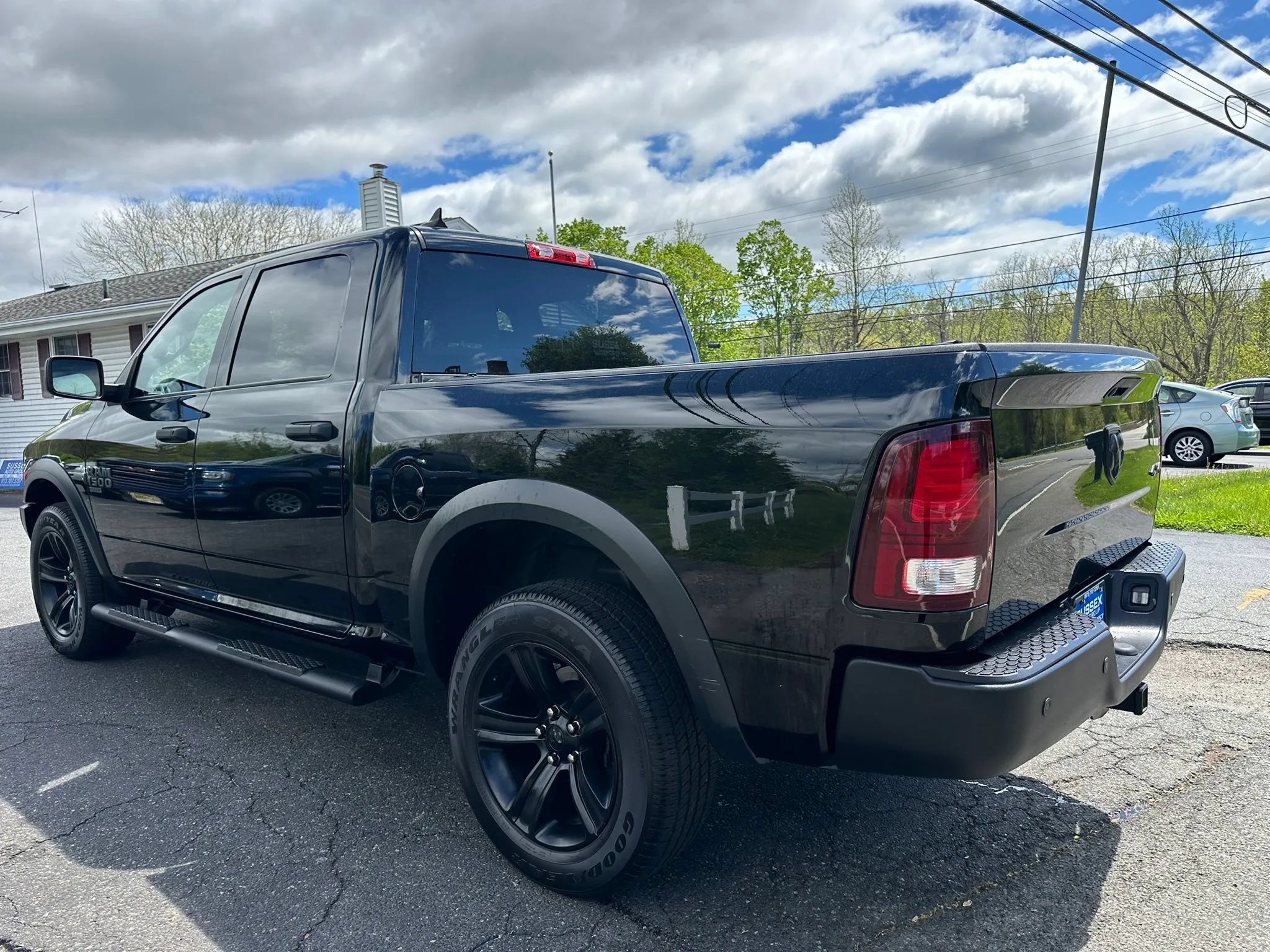 Used 2022 RAM 1500 Warlock w/ Electronics Group AWD/4WD image 6