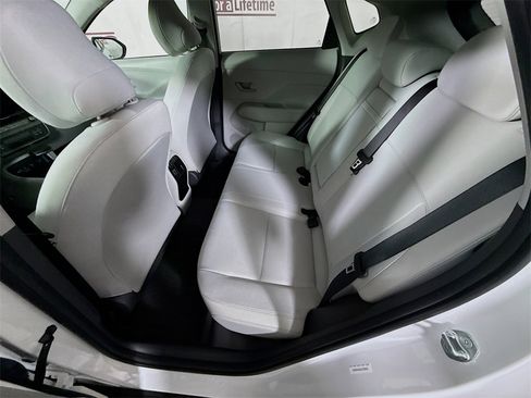 Certified 2025 Hyundai Kona SEL image 26