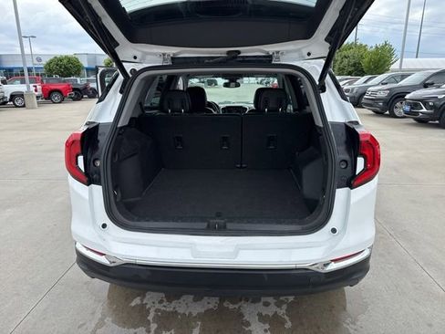 Used 2020 GMC Terrain SLT w/ Preferred Package AWD/4WD image 12