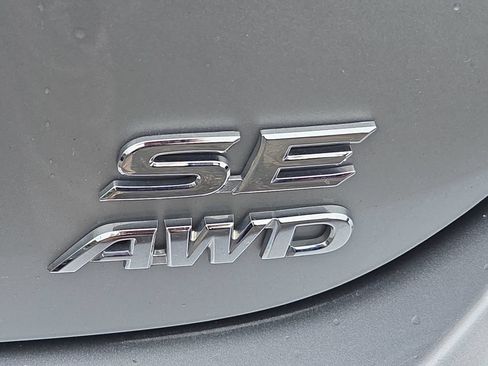 Used 2023 Toyota Camry SE AWD/4WD image 21