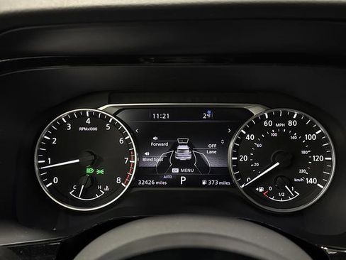 Used 2022 Nissan Pathfinder SL image 17