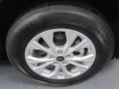 Used 2025 Ford Escape Active AWD/4WD image 15