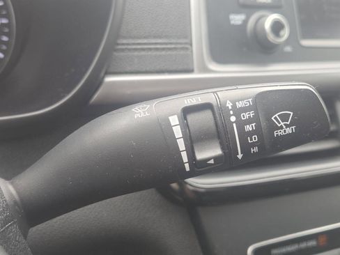 Used 2016 Kia Optima LX FWD image 29