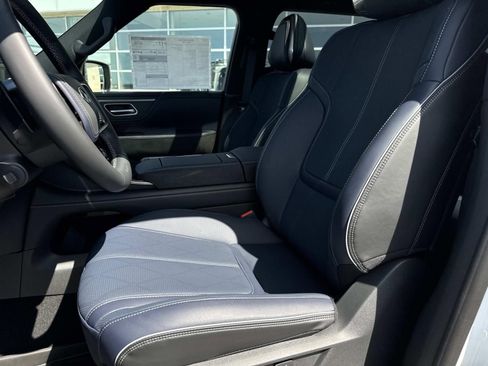 New 2026 INFINITI QX80 4WD w/ Sport Exterior Package image 12