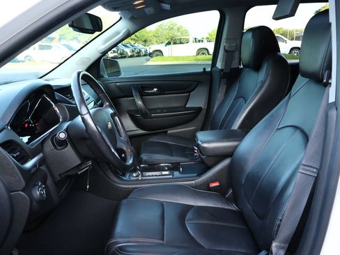 Used 2015 Chevrolet Traverse LT AWD/4WD image 10