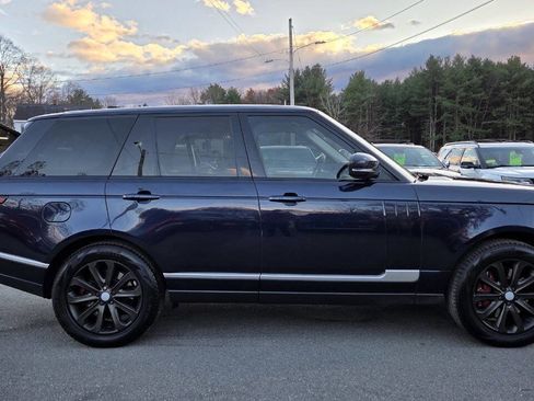 Used 2017 Land Rover Range Rover HSE image 17