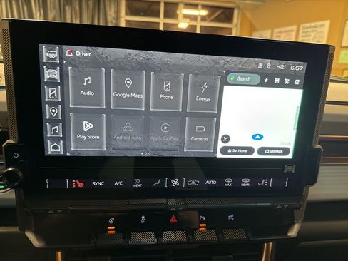 Used 2025 GMC Hummer EV 3X w/ LPO, Sport Package image 27