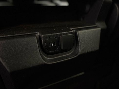 Used 2025 Ford F150 XLT w/ Equipment Group 301A Standard image 36