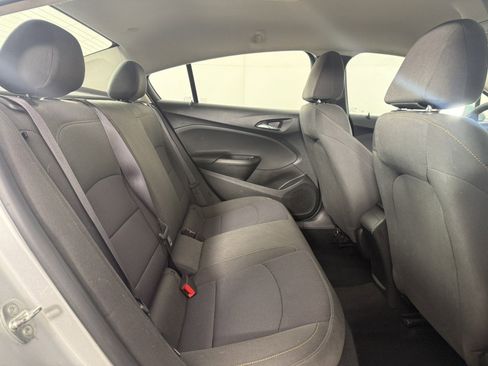 Used 2017 Chevrolet Cruze LS image 13