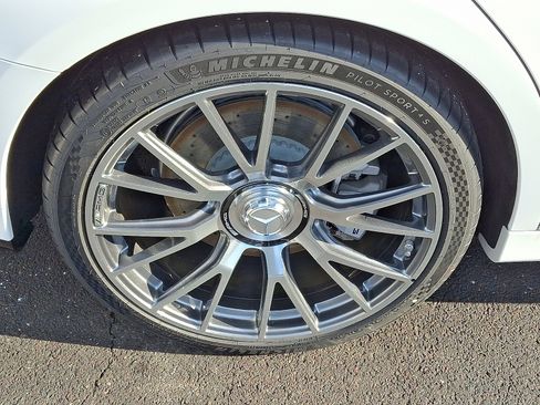 New 2026 Mercedes-Benz E 53 AMG e 4MATIC Sedan image 7