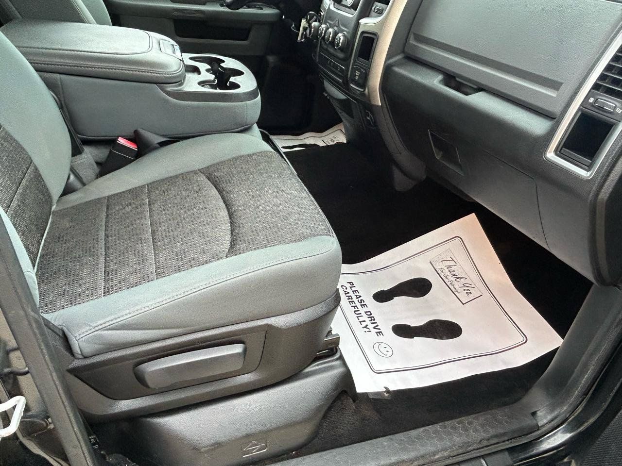 Used 2013 RAM 1500 Classic SLT w/ Big Horn Equipment Group AWD/4WD image 12
