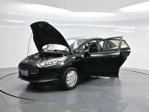 Used 2017 Ford Fiesta S FWD image 30