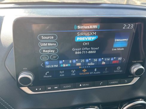 Certified 2023 Nissan Sentra SV image 14