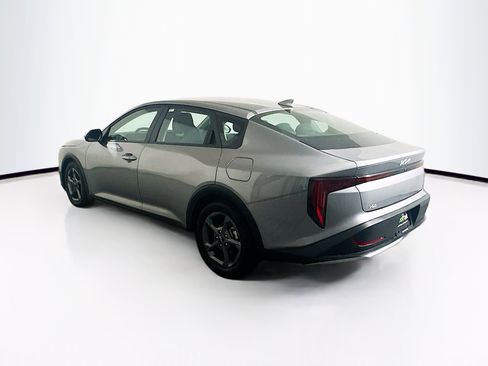 Used 2025 Kia K4 LXS image 5