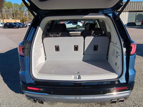 Certified 2024 GMC Acadia Denali w/ Super Cruise Package image 27