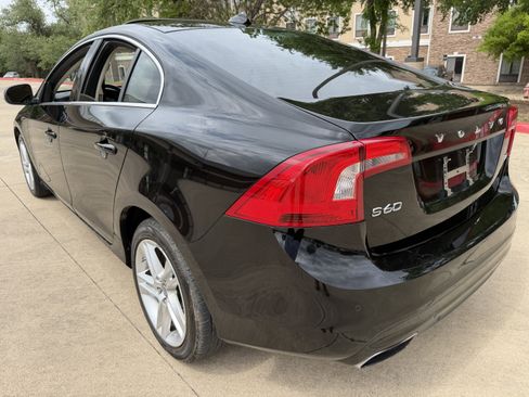 Used 2014 Volvo S60 T5 image 5