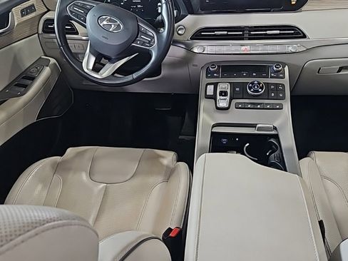 Used 2022 Hyundai Palisade Limited image 27