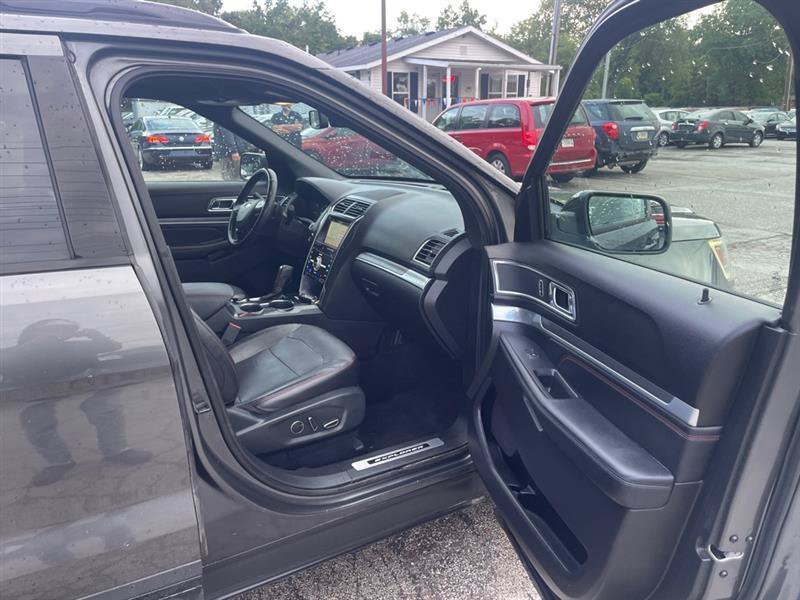 Used 2018 Ford Explorer Sport AWD/4WD image 12