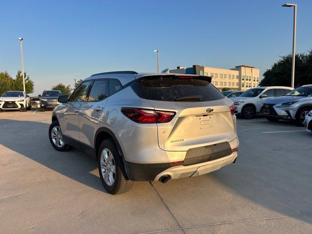 Used 2022 Chevrolet Blazer LT FWD image 4