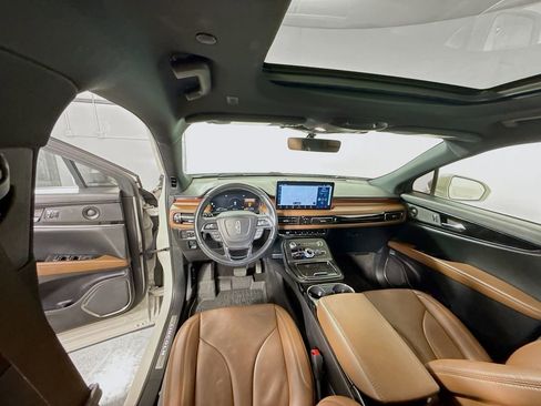 Used 2021 Lincoln Nautilus Reserve image 24