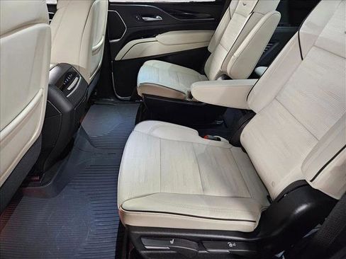 Used 2024 Cadillac Escalade Sport w/ Touring Package image 16