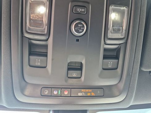 Used 2022 Chevrolet Tahoe LT AWD/4WD image 19