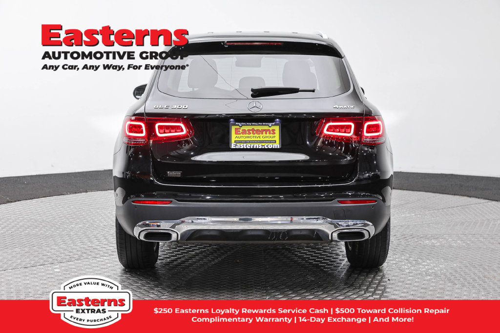 Used 2022 Mercedes-Benz GLC 300 4MATIC w/ Multimedia Package Lite image 7