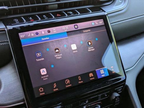 New 2025 Jeep Grand Cherokee L Limited image 14