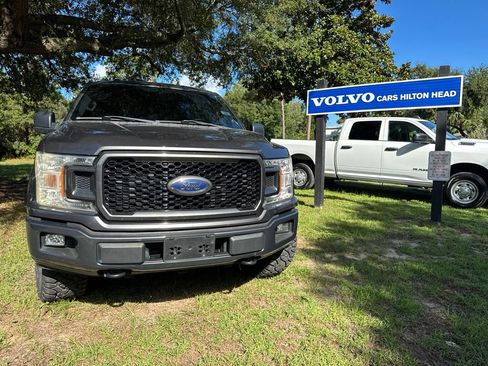 Used 2018 Ford F150 XL w/ Equipment Group 101A Mid AWD/4WD image 2