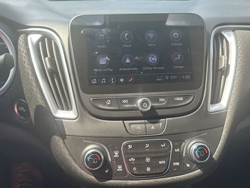 Used 2023 Chevrolet Malibu LT FWD image 13