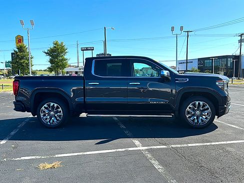 Used 2024 GMC Sierra 1500 Denali w/ Denali Reserve Package RWD image 9