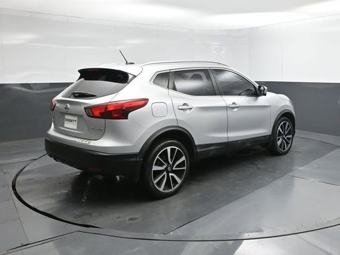 Used 2018 Nissan Rogue Sport SL AWD/4WD image 8