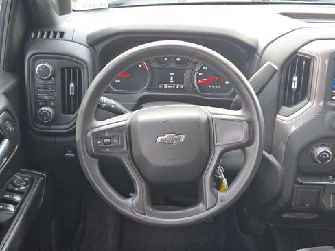 Used 2021 Chevrolet Silverado 1500 Custom Trail Boss w/ LPO, Dark Essentials Package AWD/4WD image 19