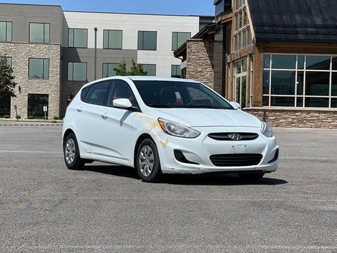 Used 2015 Hyundai Accent GS FWD image 1