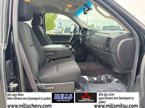 Used 2012 Chevrolet Silverado 2500 LT w/ Interior Plus Package AWD/4WD image 26