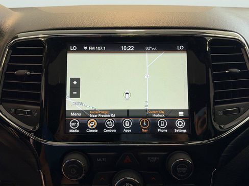 Used 2022 Jeep Grand Cherokee Laredo X AWD/4WD image 18