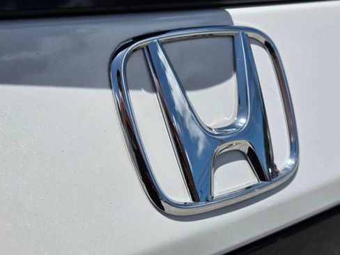 Certified 2025 Honda Pilot EX-L image 15