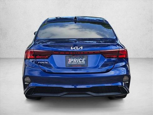 Used 2023 Kia Forte LXS FWD image 6