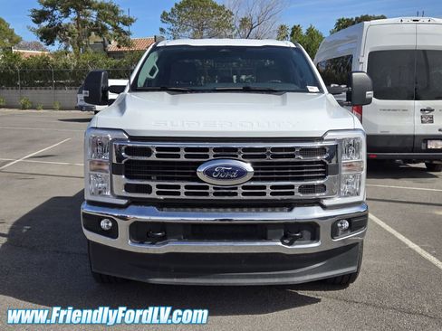 Certified 2025 Ford F250 XLT image 3