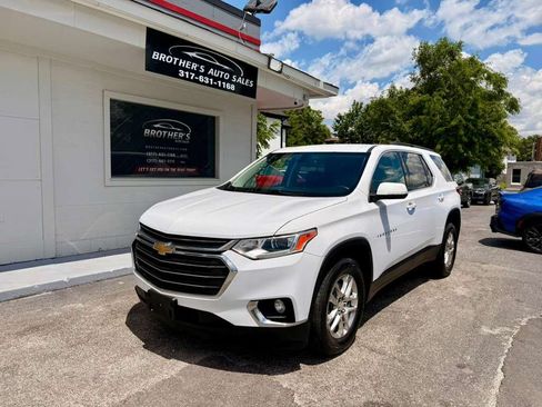 Used 2021 Chevrolet Traverse LT AWD/4WD image 4