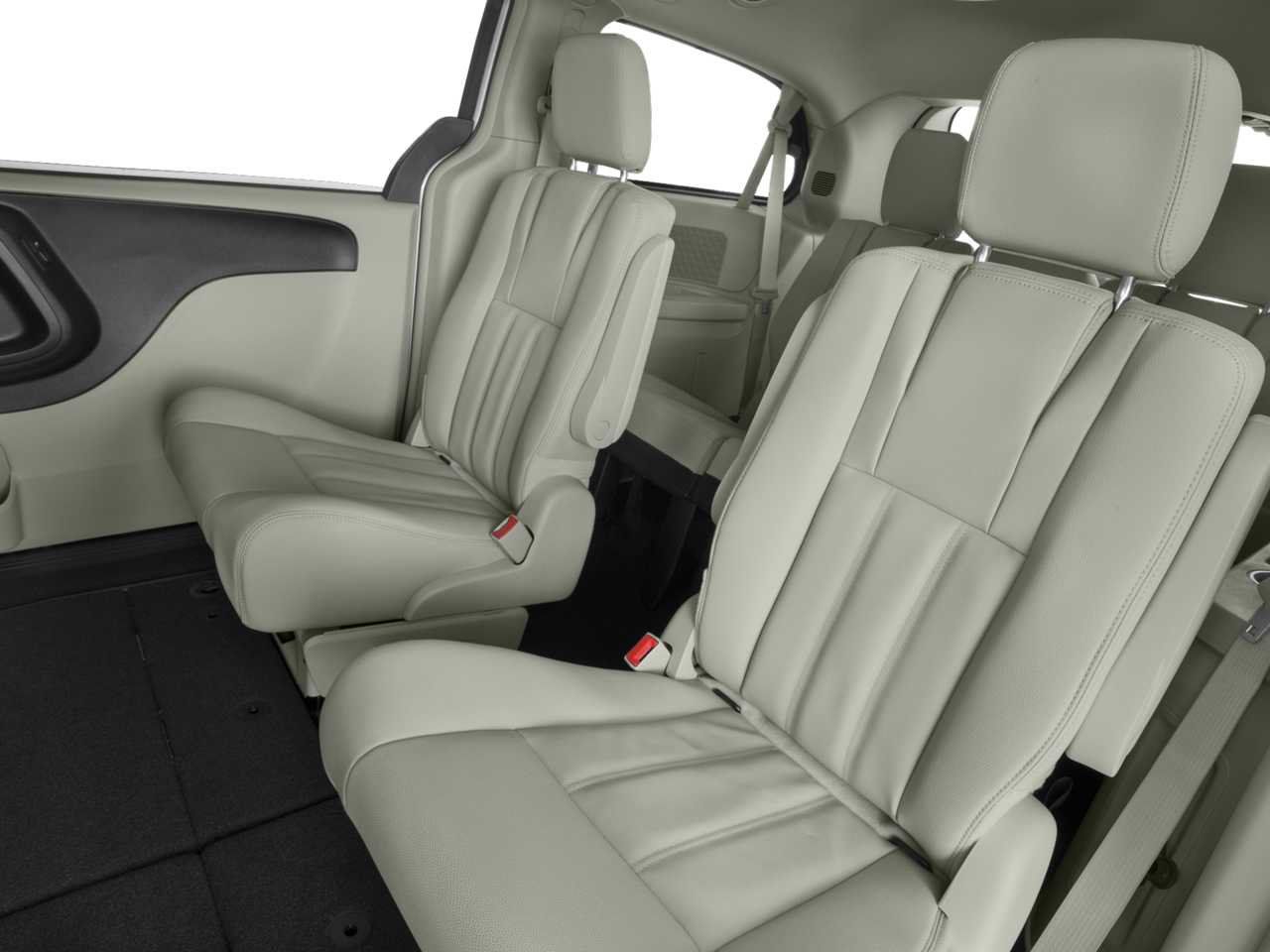 Used 2016 Chrysler Town & Country Touring FWD image 9