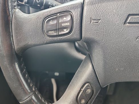 Used 2005 Chevrolet Silverado 2500 LS w/ Heavy-Duty Power Package image 26