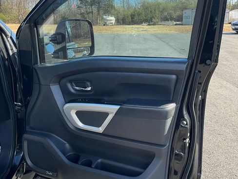 Used 2019 Nissan Titan PRO-4X w/ Pro-4x Utility Package image 44